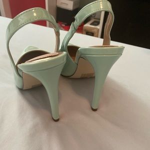 Talons hauts neufs jamais porté!